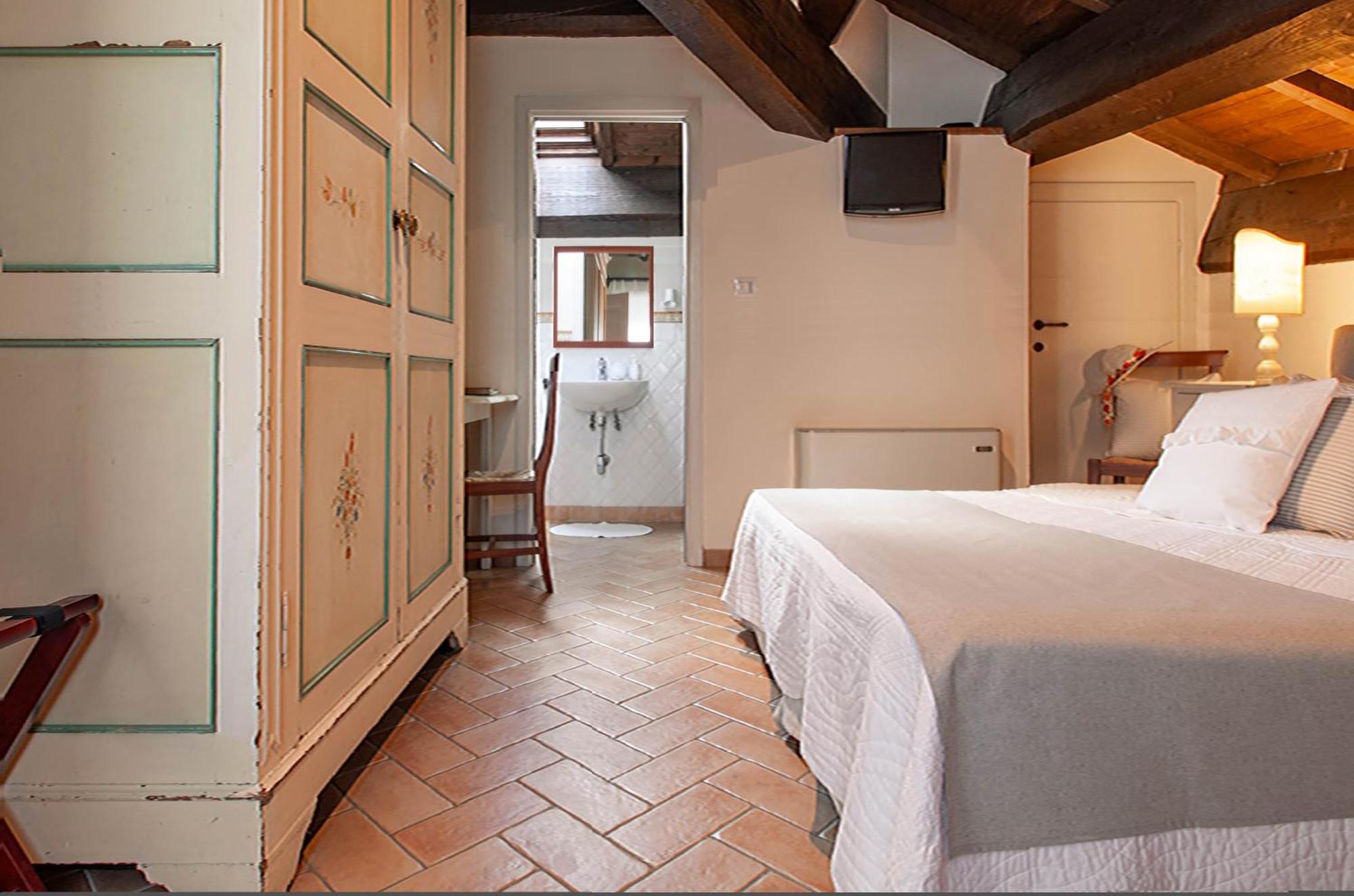 הוילה גוביו Antica Residenza Montereano חדר תמונה