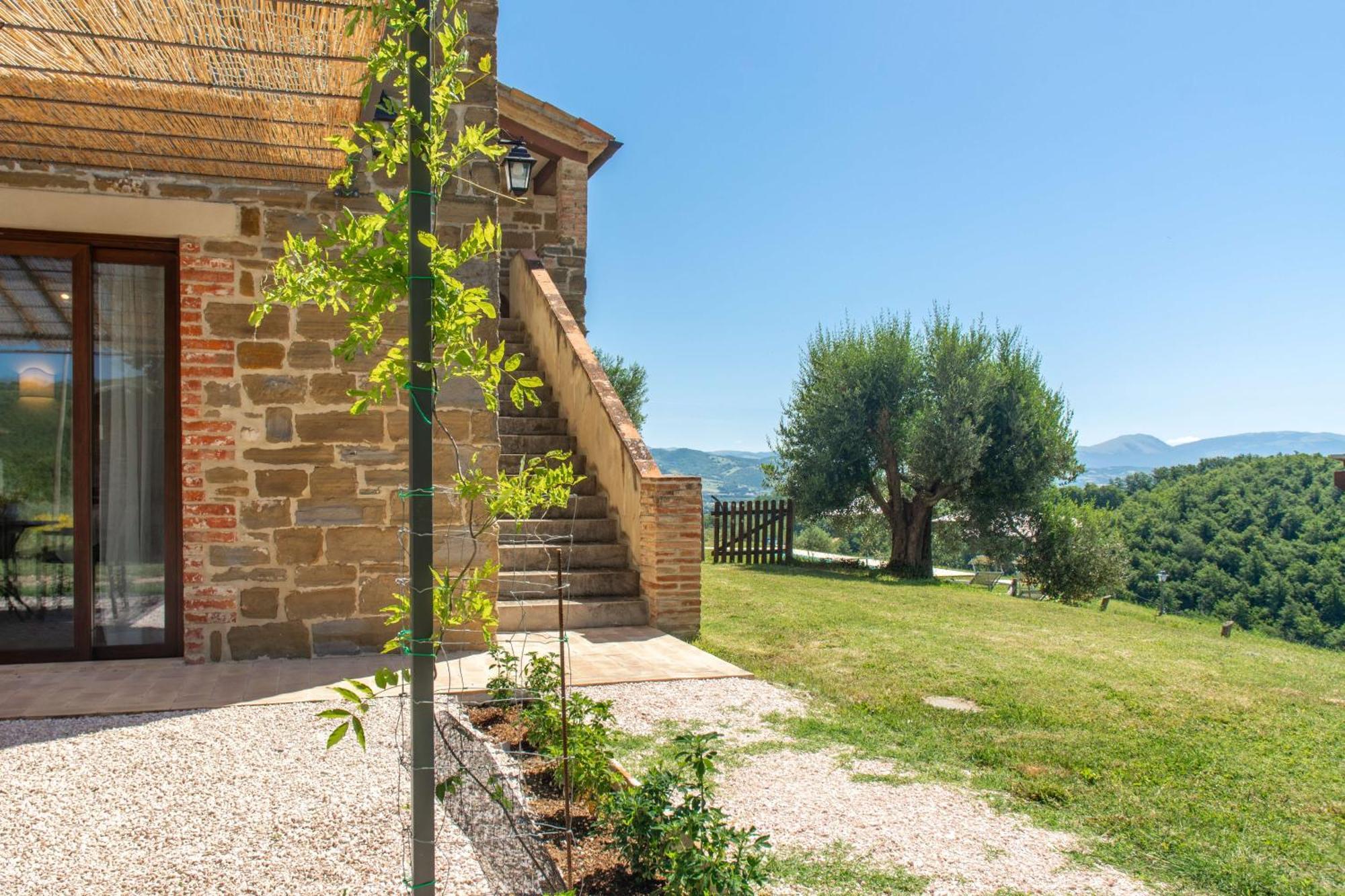 הוילה גוביו Antica Residenza Montereano מראה חיצוני תמונה