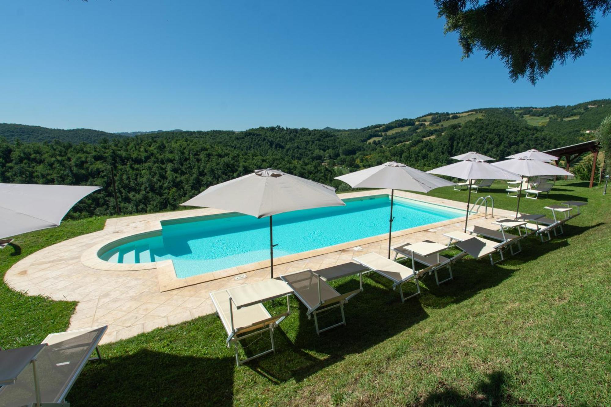 הוילה גוביו Antica Residenza Montereano מראה חיצוני תמונה